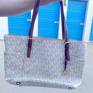 White standard Michael Kors bag, lightly used